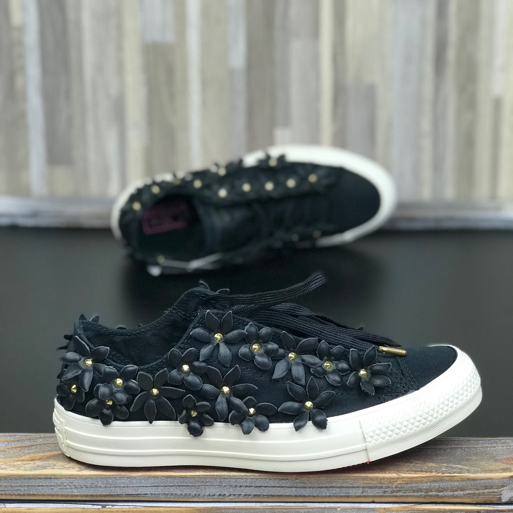 NWT Converse Ctas Classic OX Black WMNS AUTHENTIC - Picture 2 of 8